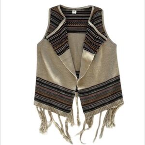 O’Neill size large vintage style knitted vest with fringe